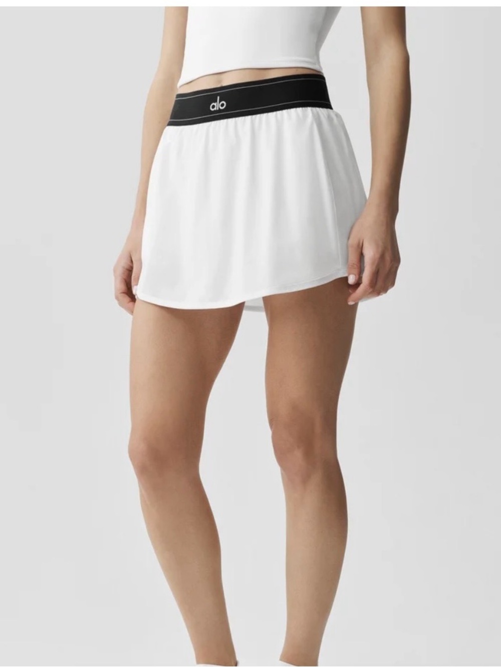 ALO Yoga Match Point White Tennis Skort. Size S